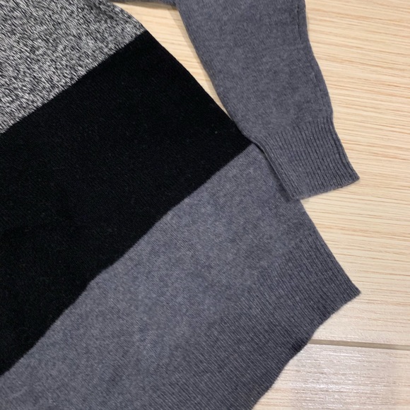 Paul Smith Sweater - Picture 4 of 6